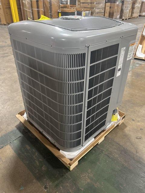 4 Ton Variable Speed Split-System Communicating Compatible Heat Pump 208-230/60/1 R410A 18 SEER