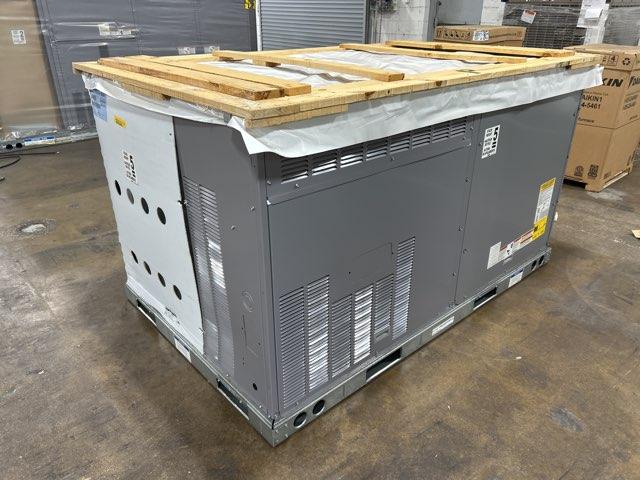 5 Ton Two-Stage Convertible Packaged Heat Pump Unit, 16 SEER2, 208-230/60/1, R410A