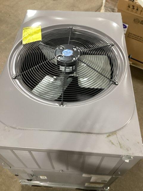 2.5 Ton Single-Stage Convertible Natural Gas/Electric Packaged Unit, 13.4 SEER2, 208-230/60/1, R410A