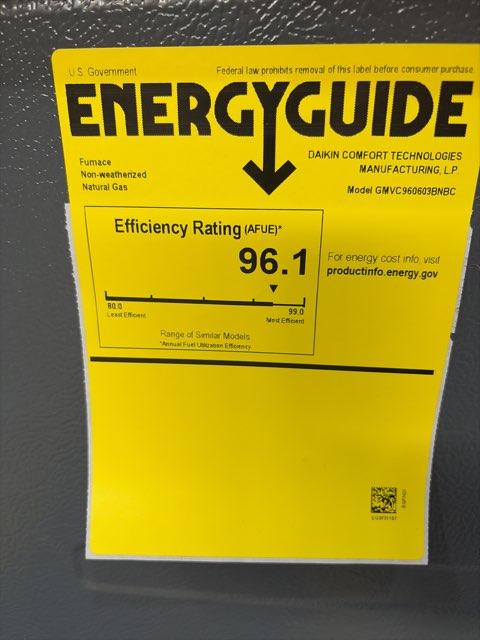 60,000 BTU Low NOx 2-Stg Up/Horz ECM Var Spd Comm Compatible Gas Furnace 96% 115/60/1 CFM: 1200