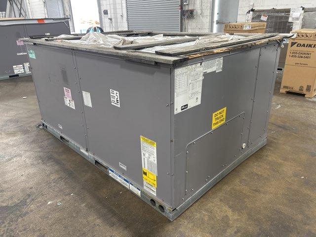 7.5 Ton Two-Stage Convertible Packaged Air Conditioning Unit, 11 EER, 460/60/3, R410A