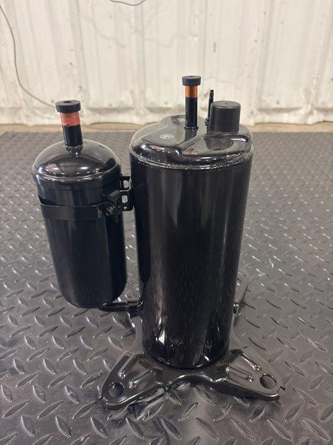 1.5 Ton Single-Stage AC Rotary Compressor 208-230/60/1 R410A