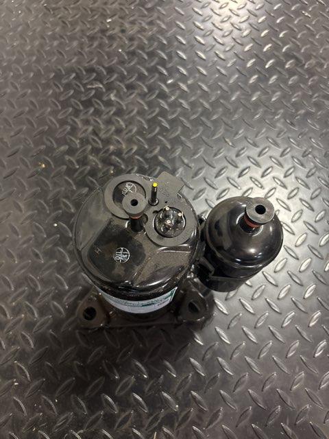 0.75 Ton AC Rotary Compressor 208-230/60/1 R410A