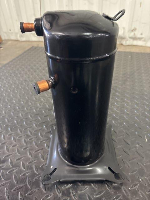 2.5 Ton Single-Stage AC Scroll Compressor 200-230/60/3 R410A