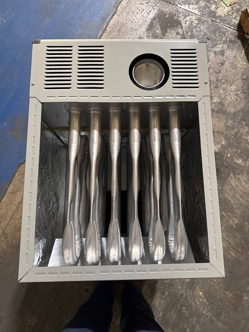 100,000 BTU Low NOx 2-Stage Upflow/Horizontal ECM Variable Speed Gas Furnace 80% 115/60/1 CFM: 1860