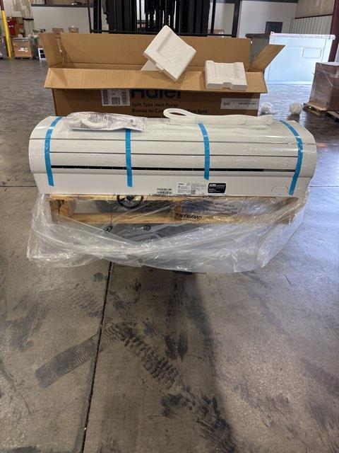 18,000 BTU Single-Zone Indoor Inverter Heat Pump Mini Split Unit, 21 SEER2 208-230/60/1 R-410A
