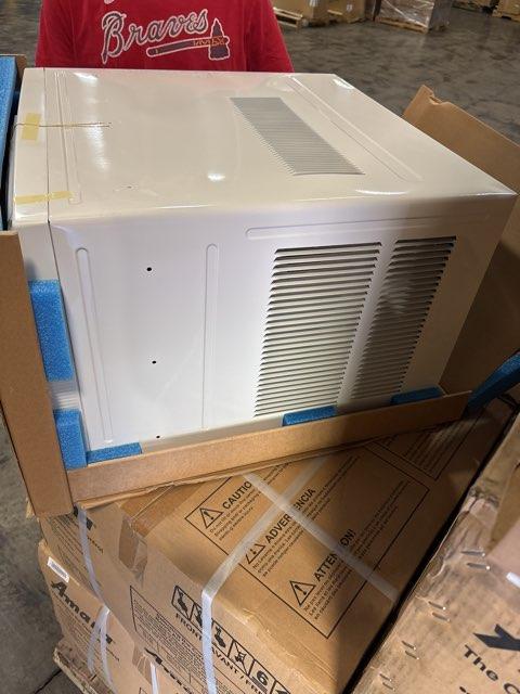 11,600 BTU Room/Window Air Conditioner with 3.5 KW Heat, 208-230/60/1, R-410A