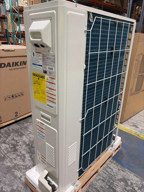 3.5 Ton Variable Speed Split-System Heat Pump 208-230/60/1 R410A 15.2 SEER2