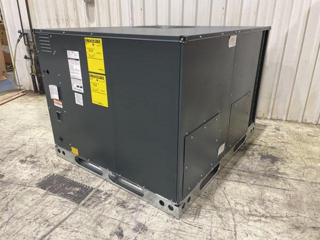3.5 Ton Ultra Low NOx 1-Stage Convertible Natural G/E Packaged Unit, 13.4 SEER2, 230/60/1, R410A
