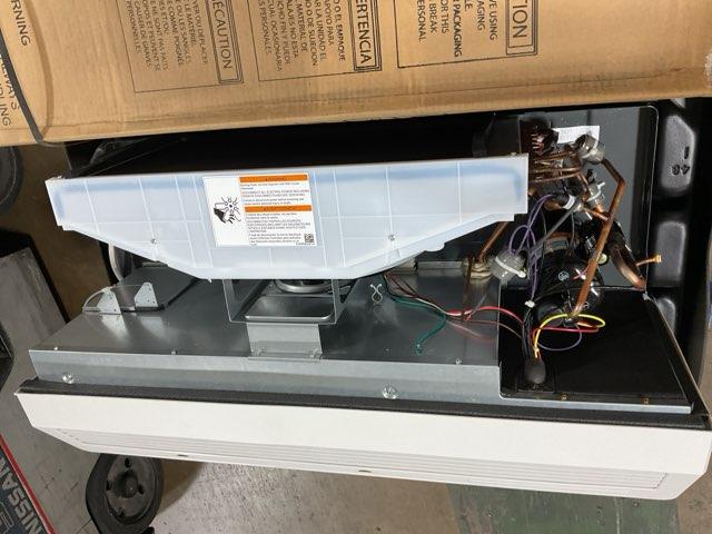 12,000 BTU Packaged Terminal Heat Pump with 3.5 KW Heat, 208-230/60/1, R-410A