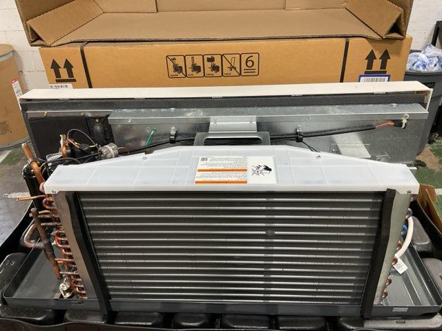 12,000 BTU Packaged Terminal Heat Pump with 5 KW Heat, 208-230/60/1, R-410A