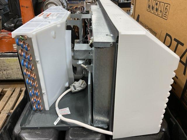 12,000 BTU Packaged Terminal Heat Pump with 5 KW Heat, 208-230/60/1, R-410A
