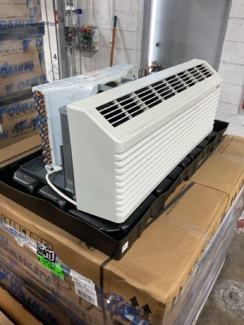 15,000 BTU Packaged Terminal Heat Pump with 1.5 KW Heat, 208-230/60/1, R-410A