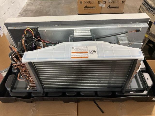 15,000 BTU Packaged Terminal Heat Pump with 1.5 KW Heat, 208-230/60/1, R-410A