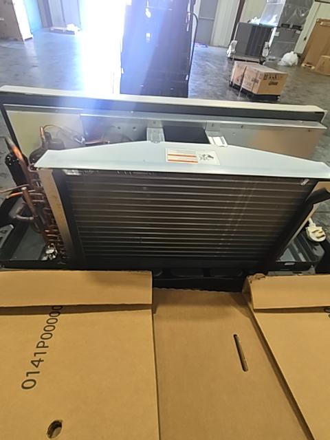 12,000 BTU Packaged Terminal Heat Pump with 5 KW Heat, 208-230/60/1, R410A