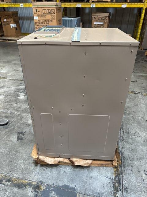 1.5 Ton Magic Pak AC Packaged Thru-The-Wall Unit With 5KW Electric Heat, 9 EER, 208-230/60/1, R410A