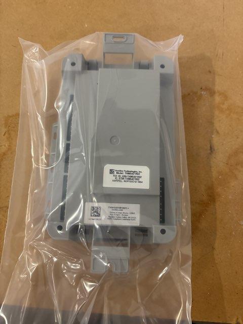 Programmable Prestige IAQ Multi-Stage 24 V Heat Pump Thermostat