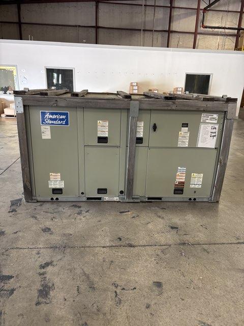 12.5 Ton Three-Stage Convertible Packaged Air Conditioning Unit, 11 EER, 208-230/60/3, R410A