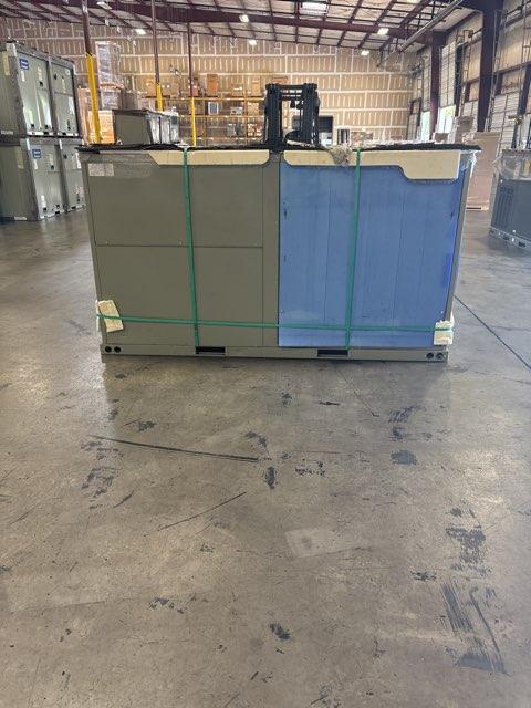 12.5 Ton Two-Stage Convertible Packaged Air Conditioning Unit, 11 EER, 208-230/60/3, R454B