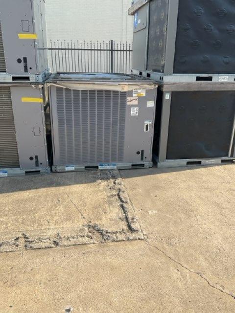 10 Ton Two-Stage Convertible Natural Gas/Electric Packaged Unit, 11 EER, 460/60/3, R410A