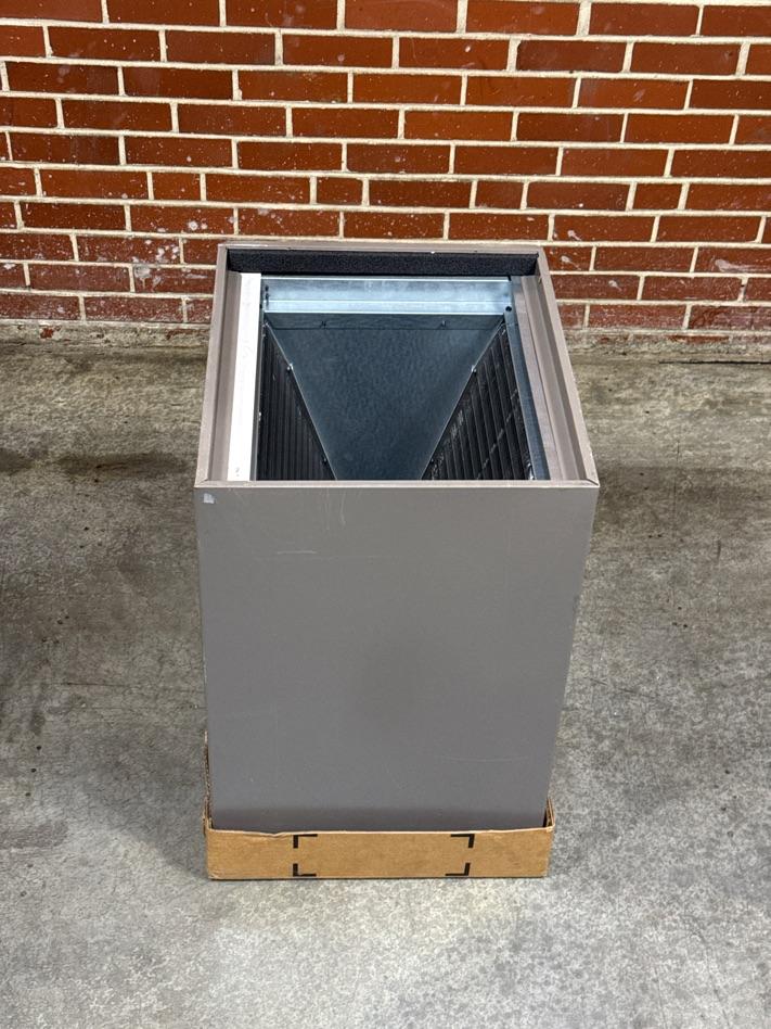 2.5 Ton AC/HP Horizontal Cased A Coil, R410A CFM 1000