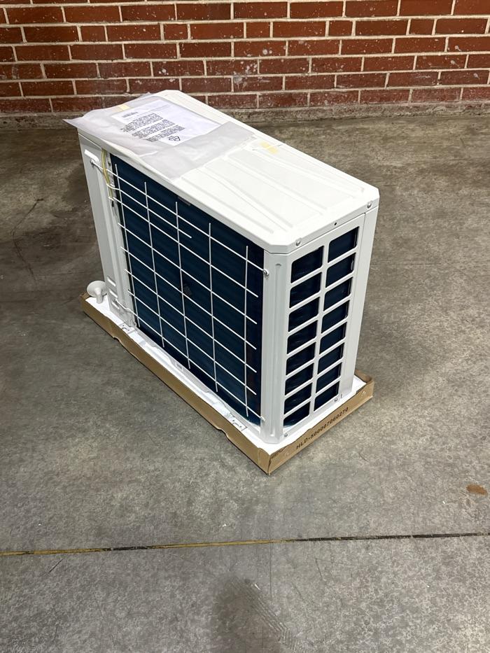 13,648 BTU Single-Zone Outdoor Inverter Heat Pump Mini Split Unit, 16.5 SEER2 208-230/60/1 R-410A