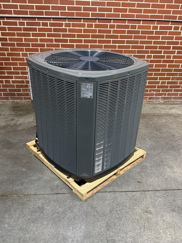 3.5 Ton Single-Stage Split-System Air Conditioner 208-230/60/1 R410A 14.3 SEER2