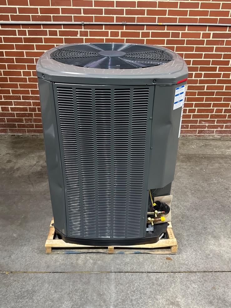 4 Ton Two-Stage Split-System Heat Pump 208-230/60/3 R410A 17 SEER