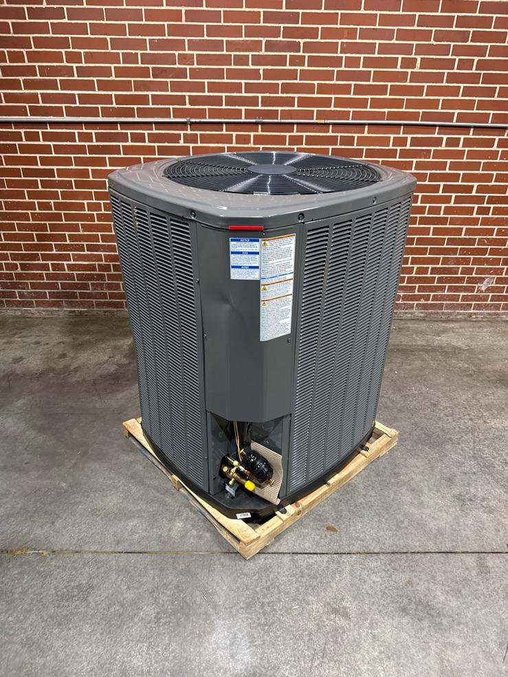 4 Ton Two-Stage Split-System Heat Pump 208-230/60/3 R410A 17 SEER