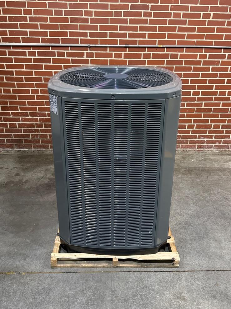 4 Ton Two-Stage Split-System Heat Pump 208-230/60/3 R410A 17 SEER