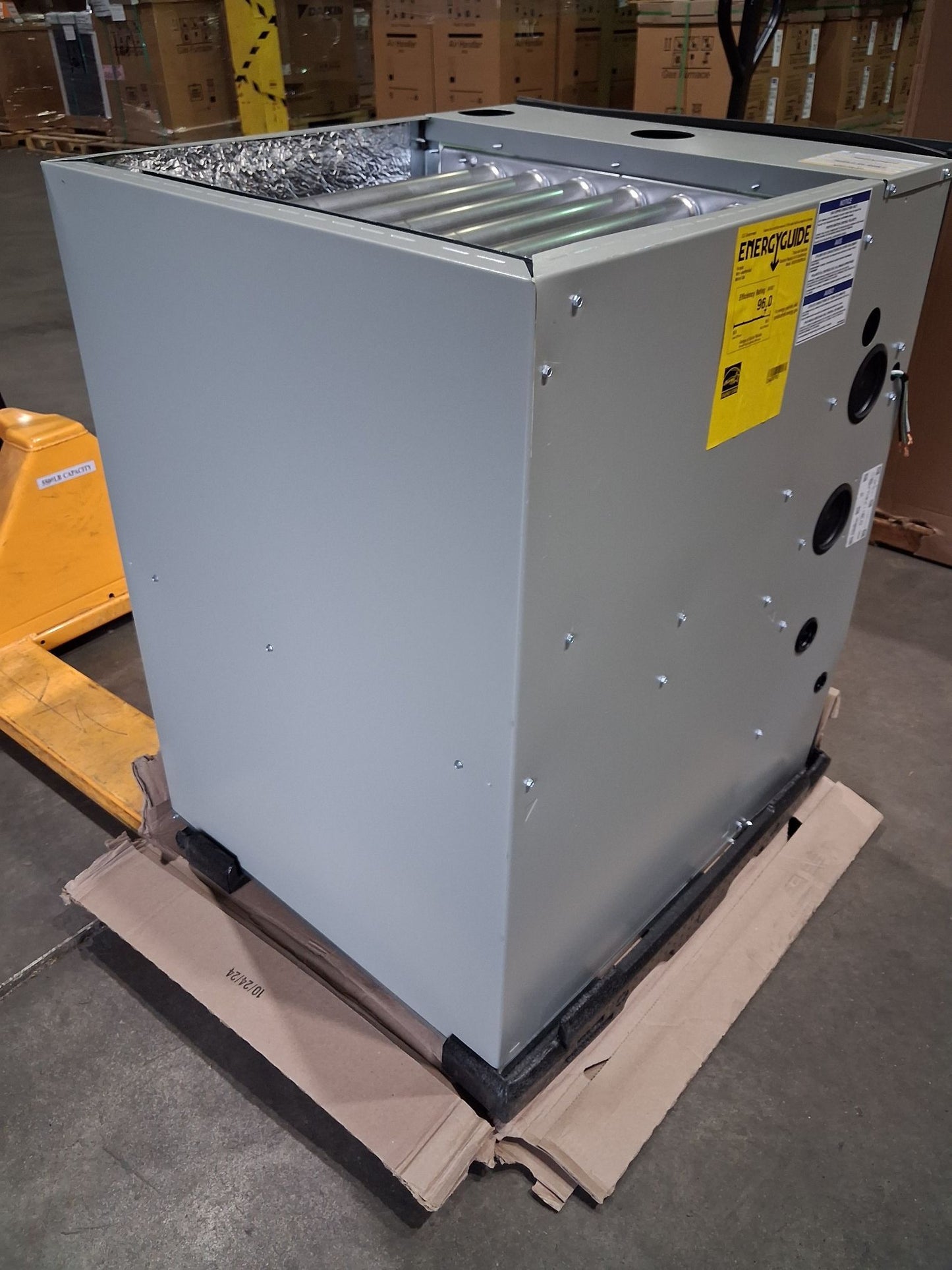 120,000 BTU Two-Stage Upflow/Horizontal ECM Variable Speed Gas Furnace 96% AFUE 120/60/1 CFM: 2280