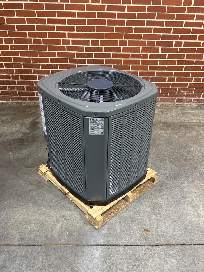 2 Ton Single-Stage Split-System Air Conditioner 208-230/60/1 R410A 13.4 SEER2