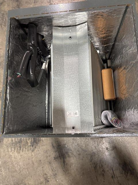 2.5 Ton AC/HP Upflow/Downflow Cased A Coil, R410A CFM 1500