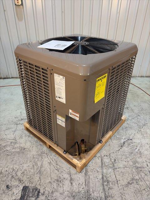 3.5 Ton Single-Stage Split-System Heat Pump 208-230/60/1 R410A 14 SEER