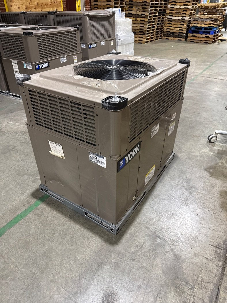 2 Ton Two-Stage Convertible Packaged Air Conditioning Unit, 15.2 SEER2, 208-230/60/1, R410A
