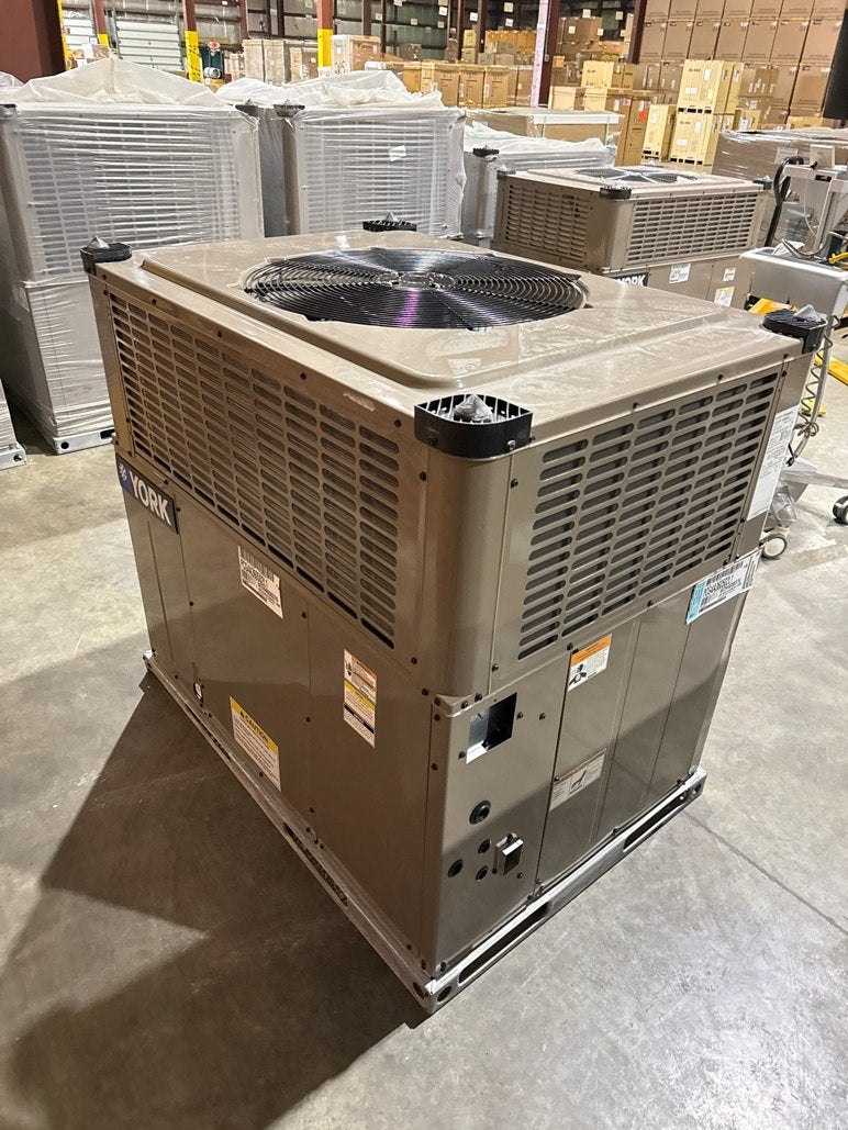 3 Ton Ultra Low NOx Single-Stage Convertible Natural G/E Packaged Unit, 14 SEER, 208-230/60/1, R410A