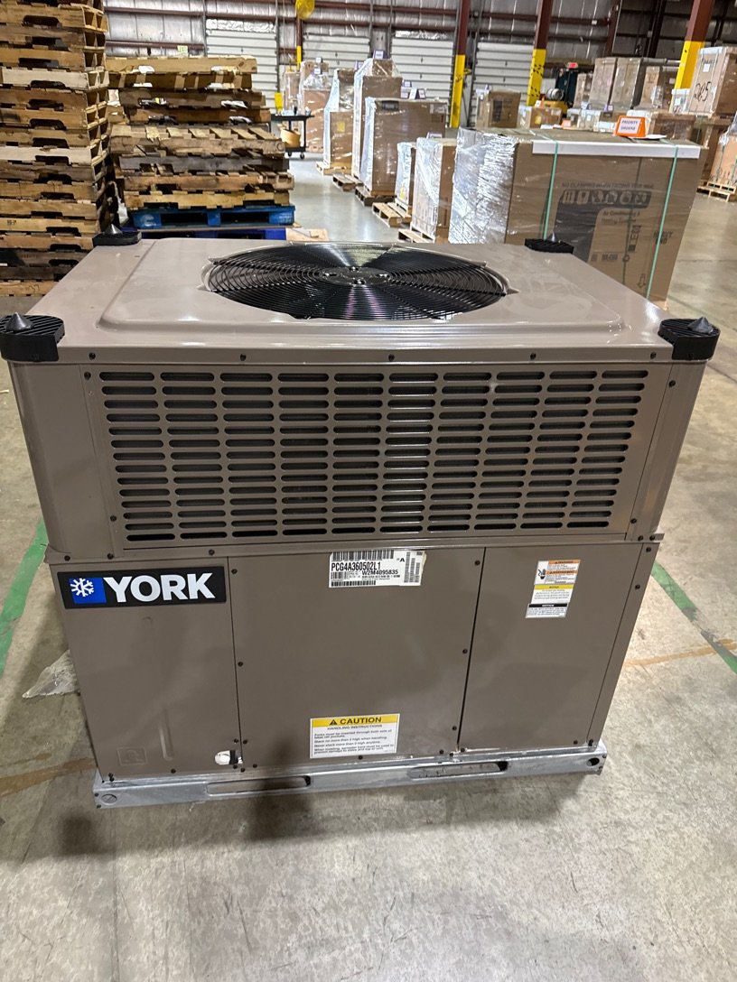 3 Ton Ultra Low NOx Single-Stage Convertible Natural G/E Packaged Unit, 14 SEER, 208-230/60/1, R410A