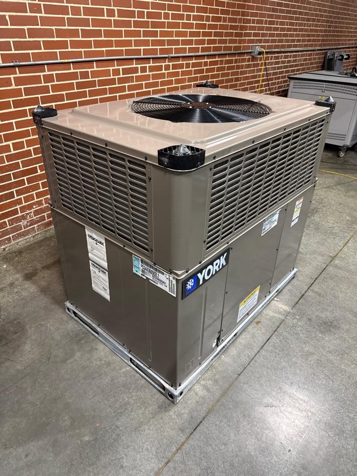 3 Ton Ultra Low NOx Single-Stage Convertible Natural G/E Packaged Unit, 14 SEER, 208-230/60/1, R410A