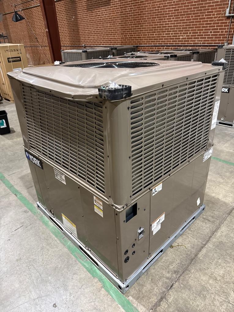 5 Ton Low NOx 2-Stg Convertible ECM Var Spd Dual Fuel HP Packaged Unit, 16 SEER, 208-230/60/1, R410A