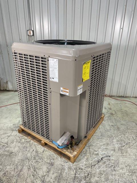 5 Ton Two-Stage Split-System Heat Pump 208-230/60/1 R410A 14.3 SEER2