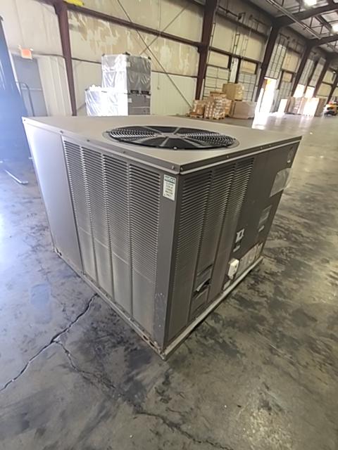 5 Ton Two-Stage Convertible Natural Gas/Electric Packaged Unit, 13.4 SEER2, 208-230/60/1, R410A