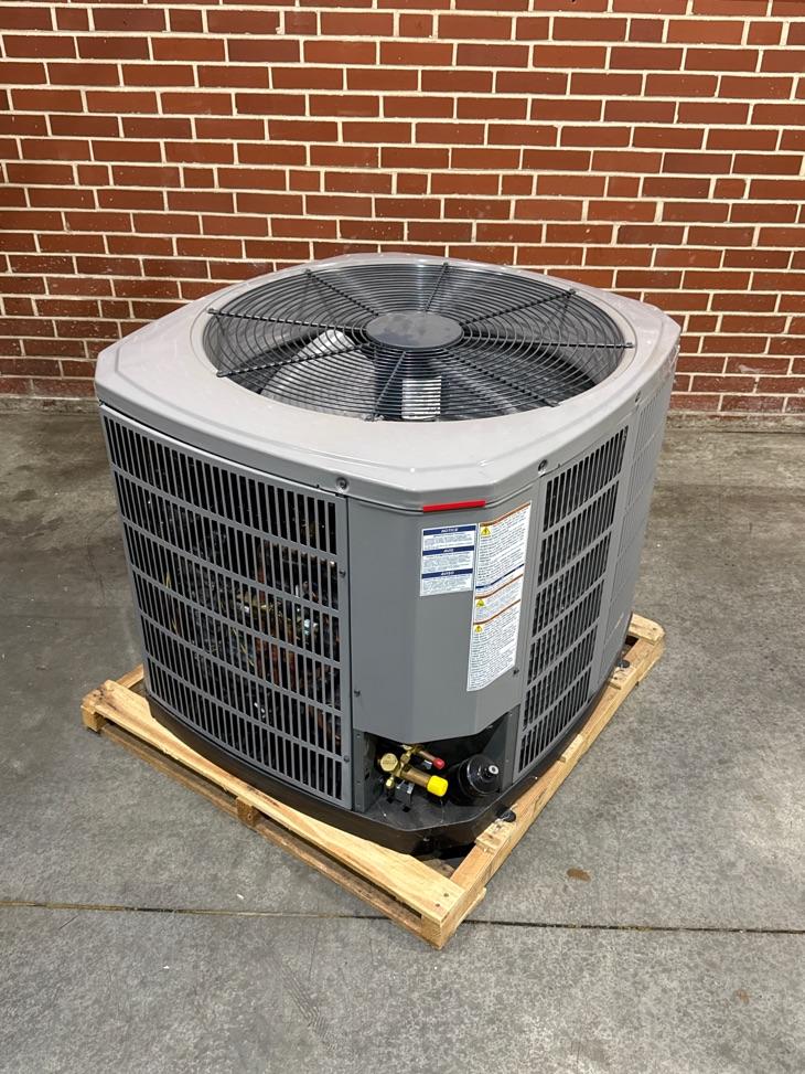 3.5 Ton Single-Stage Split-System Heat Pump 208-230/60/3 R410A 14 SEER
