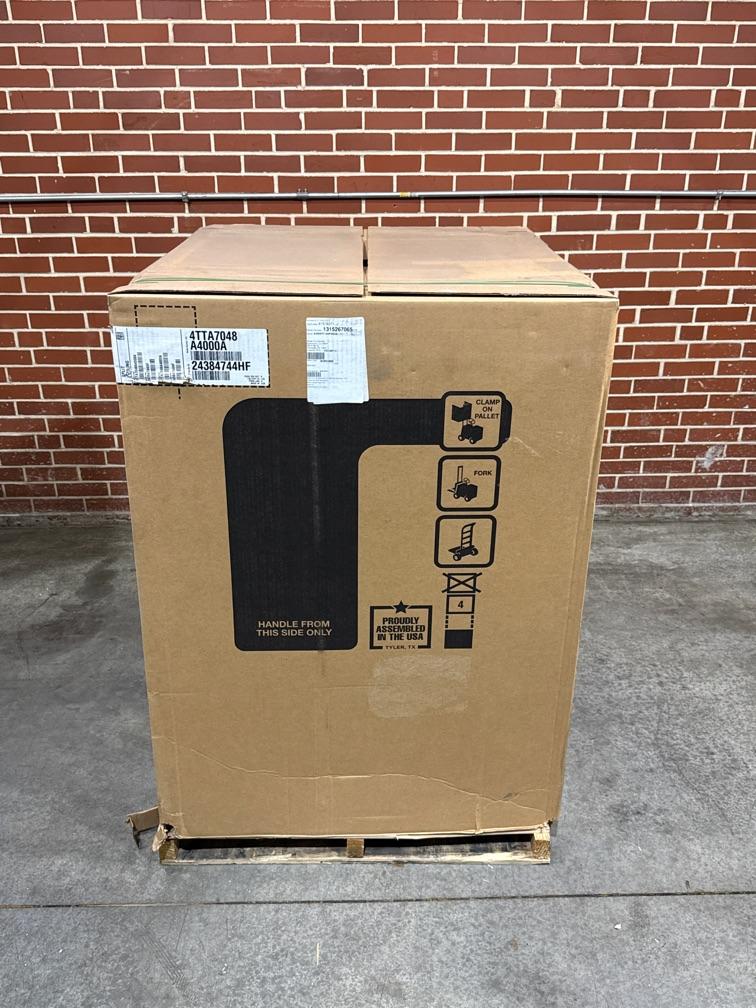 4 Ton Two-Stage Split-System Air Conditioner 460/60/3 R410A 17 SEER