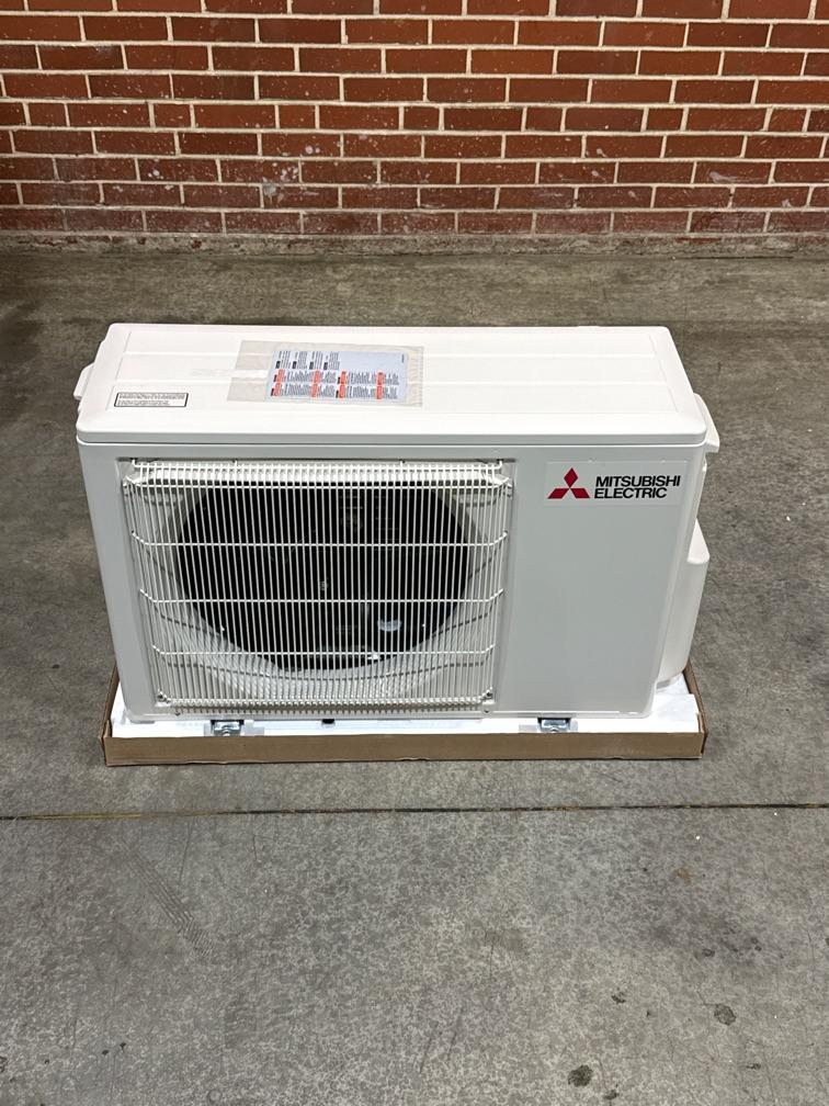 12,000 BTU Single-Zone Outdoor Inverter Heat Pump Mini Split Unit, 23.1 SEER 208-230/60/1 R-410A