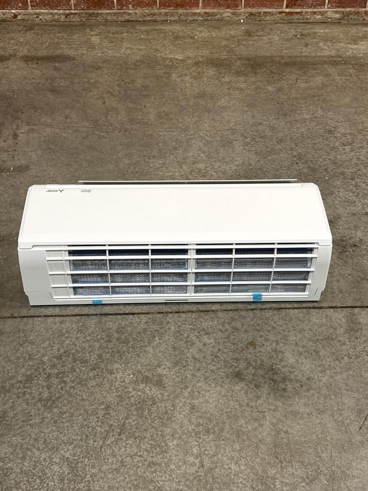 15,000 BTU Single-Zone Indoor Inverter Heat Pump Mini Split Unit, 18 SEER 208-230/60/1 R-410A