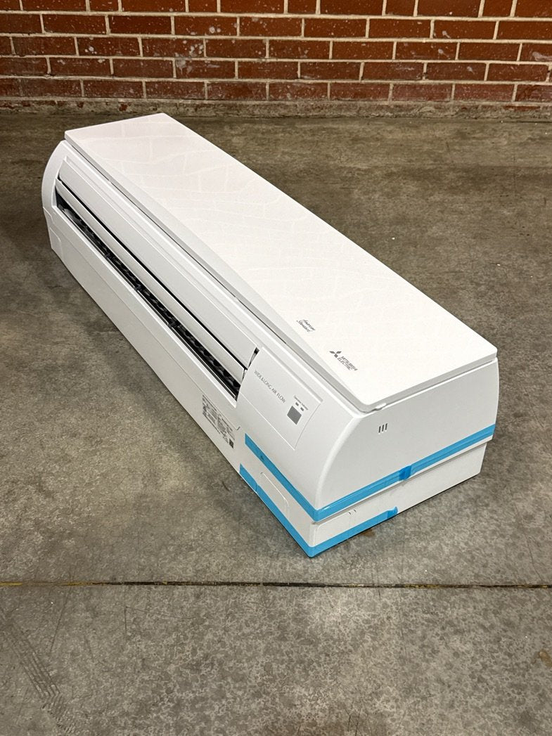 30,000 BTU Single-Zone Indoor Inverter Heat Pump Mini Split Unit, 19.1 SEER2 208-230/60/1 R-410A