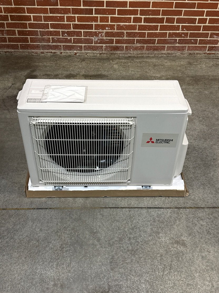 9,000 BTU Single-Zone Outdoor Inverter Heat Pump Mini Split Unit, 18 SEER 208-230/60/1 R-410A