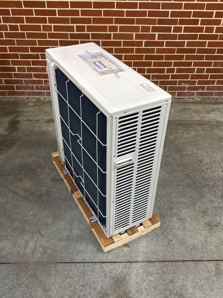 18,000 BTU Single-Zone Outdoor Inverter AC Mini Split Unit, 20.5 SEER 208-230/60/1 R-410A