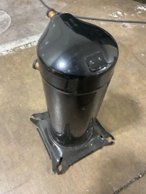 2.5 Ton Single-Stage AC/HP Scroll Compressor 208/230/60/1 R410A