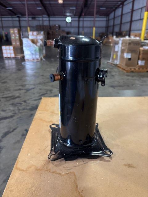 1.5 Ton Two-Stage AC Scroll Compressor 208/230/60/1 R410A